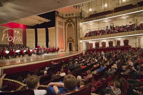 Sunday concert with audience